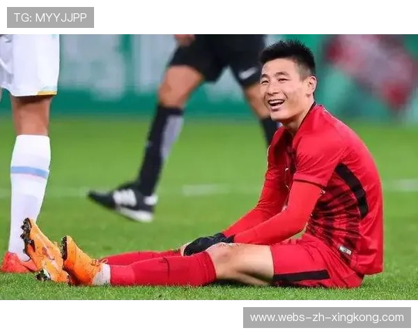 拉唐申花远射连中，中甲射术精准