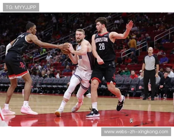 萨博尼斯统治禁区摘下20篮板，国王主场击落火箭夺三连胜